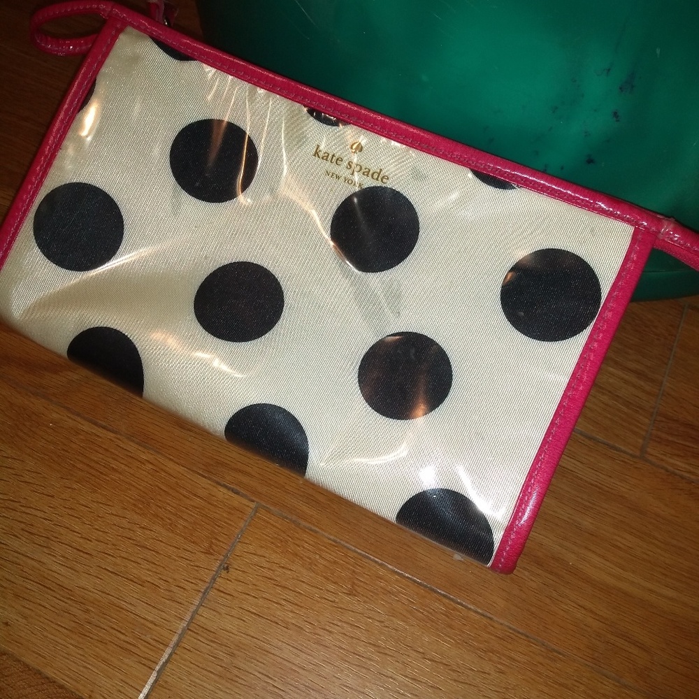 Kate Spade large cosmetic pouch